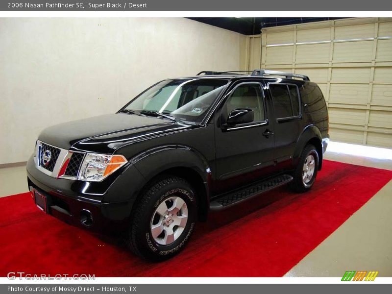 Super Black / Desert 2006 Nissan Pathfinder SE