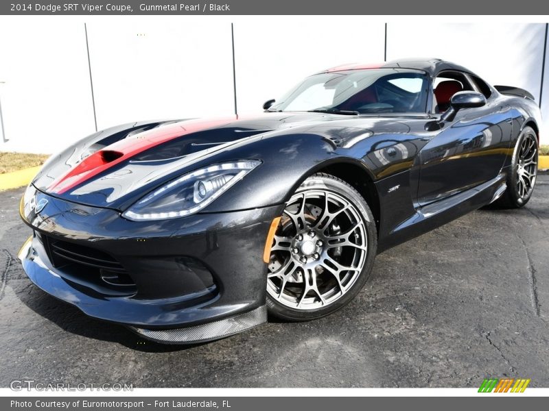 Gunmetal Pearl / Black 2014 Dodge SRT Viper Coupe