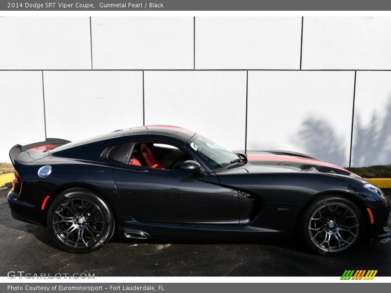 Gunmetal Pearl / Black 2014 Dodge SRT Viper Coupe