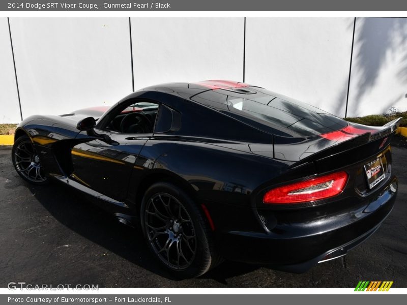 Gunmetal Pearl / Black 2014 Dodge SRT Viper Coupe
