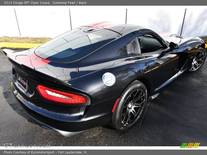 Gunmetal Pearl / Black 2014 Dodge SRT Viper Coupe