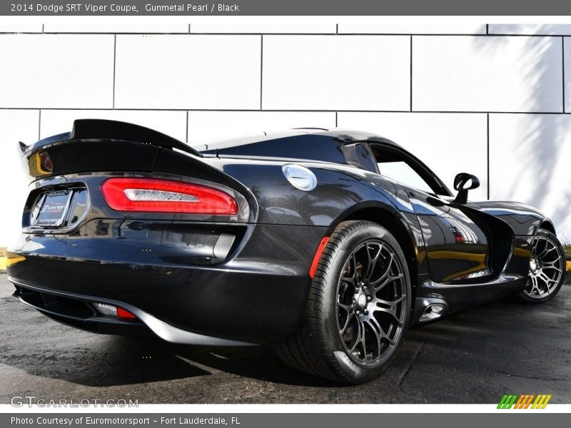 Gunmetal Pearl / Black 2014 Dodge SRT Viper Coupe