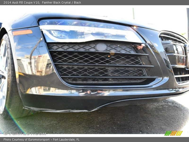 Panther Black Crystal / Black 2014 Audi R8 Coupe V10