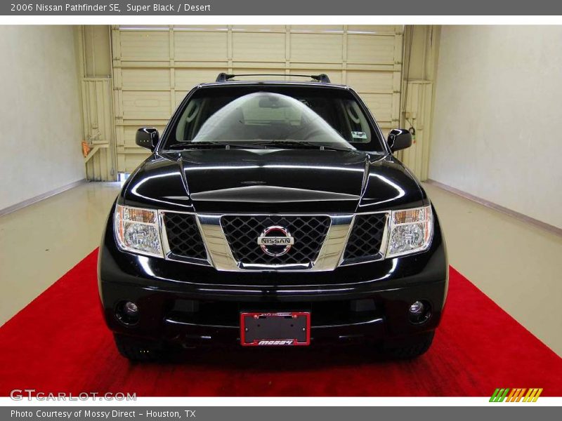 Super Black / Desert 2006 Nissan Pathfinder SE