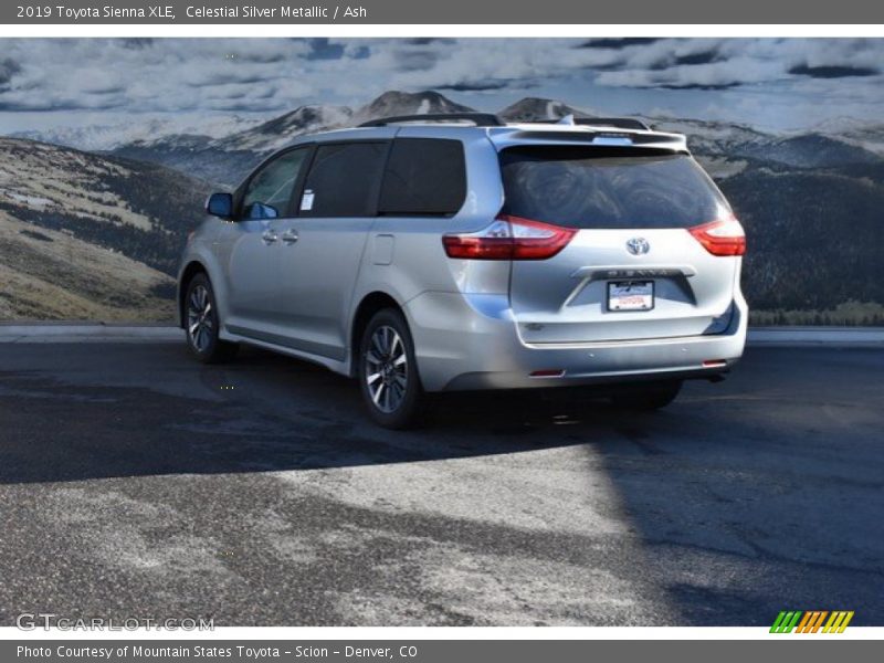 Celestial Silver Metallic / Ash 2019 Toyota Sienna XLE