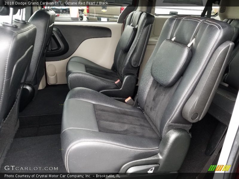 Octane Red Pearl / Black 2018 Dodge Grand Caravan SXT