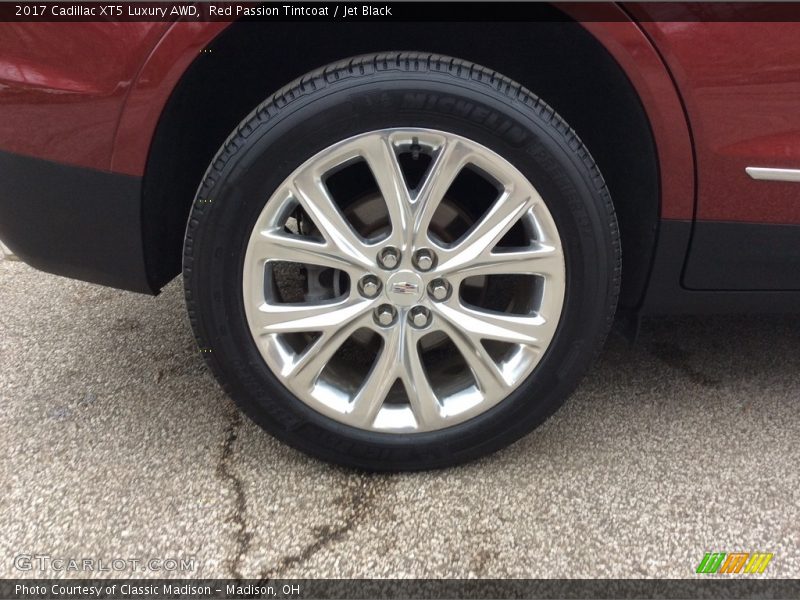 Red Passion Tintcoat / Jet Black 2017 Cadillac XT5 Luxury AWD