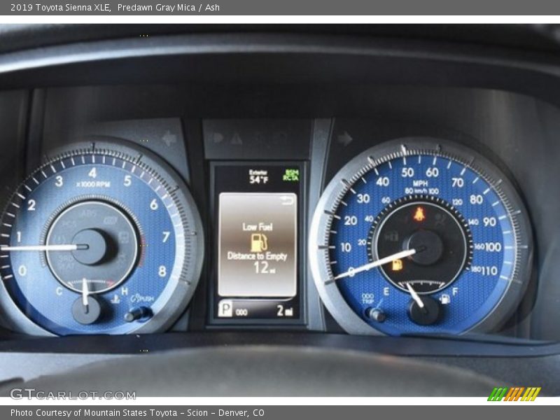 Predawn Gray Mica / Ash 2019 Toyota Sienna XLE