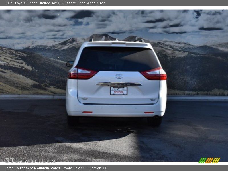 Blizzard Pearl White / Ash 2019 Toyota Sienna Limited AWD