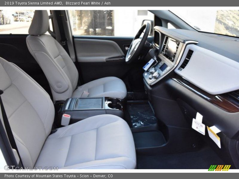 Blizzard Pearl White / Ash 2019 Toyota Sienna Limited AWD