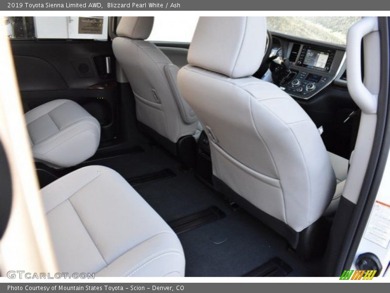 Blizzard Pearl White / Ash 2019 Toyota Sienna Limited AWD