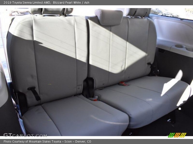Blizzard Pearl White / Ash 2019 Toyota Sienna Limited AWD
