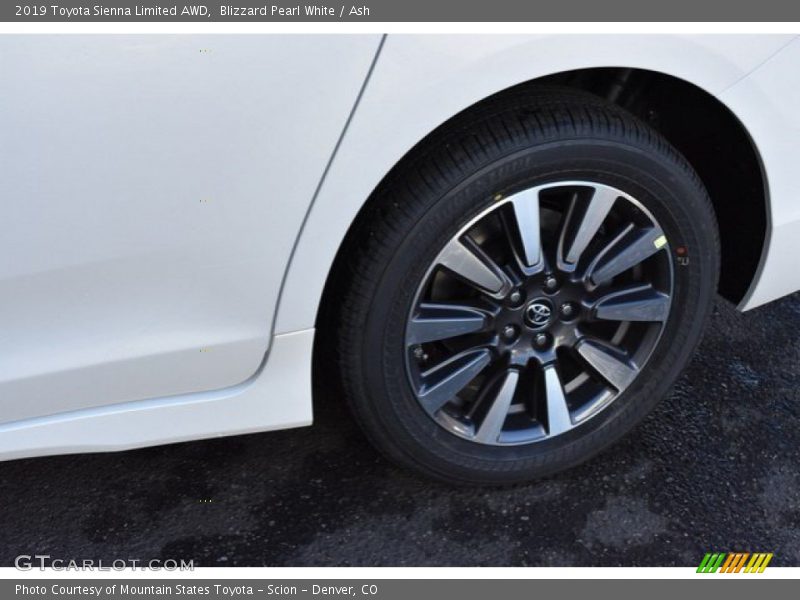 Blizzard Pearl White / Ash 2019 Toyota Sienna Limited AWD
