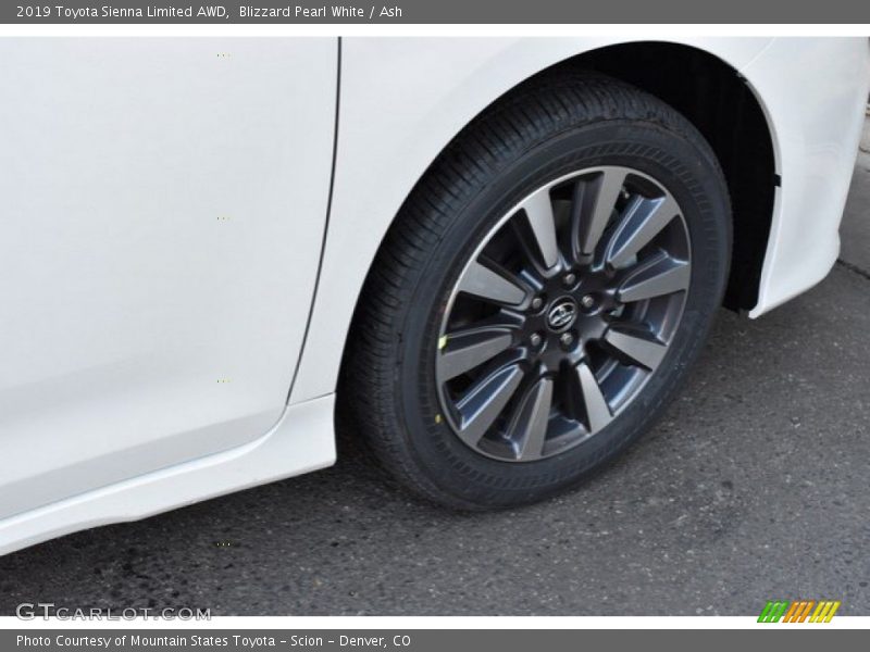 Blizzard Pearl White / Ash 2019 Toyota Sienna Limited AWD