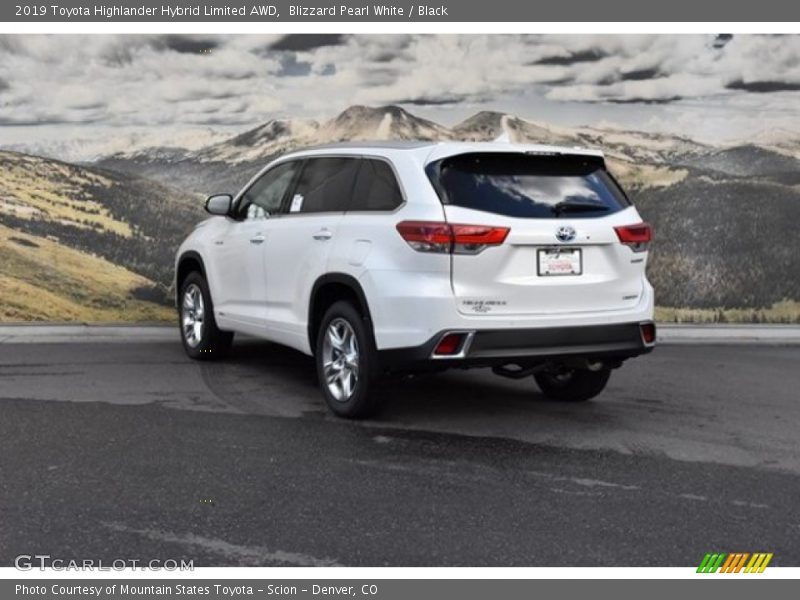 Blizzard Pearl White / Black 2019 Toyota Highlander Hybrid Limited AWD