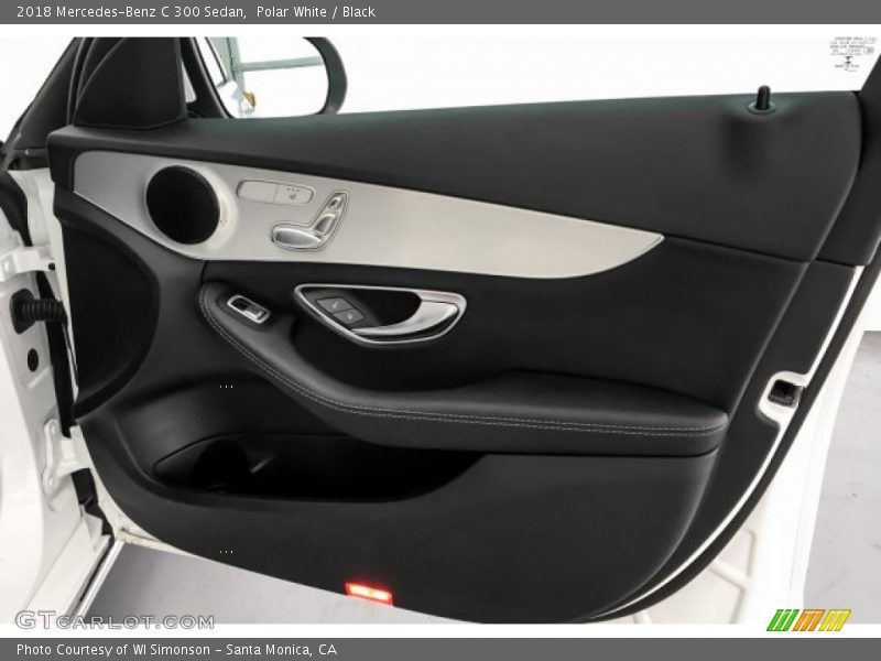 Polar White / Black 2018 Mercedes-Benz C 300 Sedan