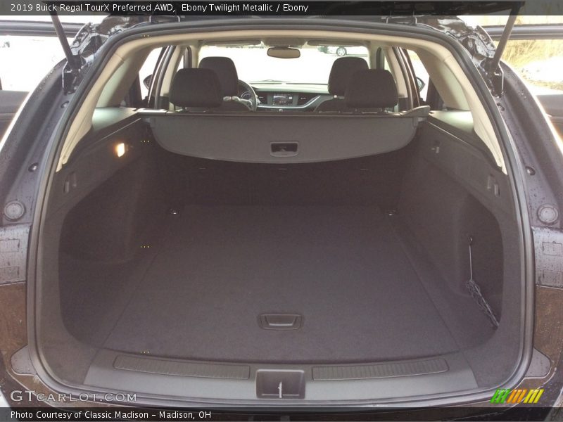  2019 Regal TourX Preferred AWD Trunk