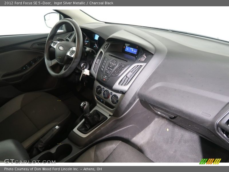 Ingot Silver Metallic / Charcoal Black 2012 Ford Focus SE 5-Door