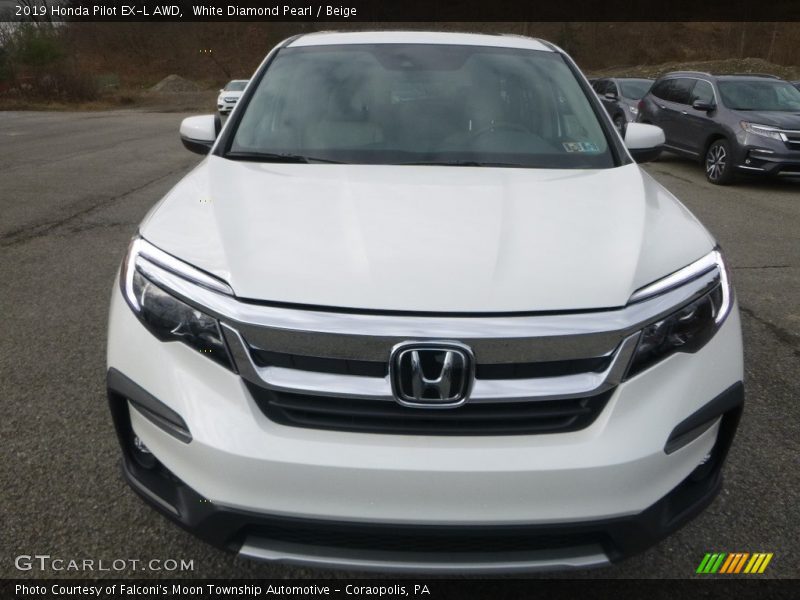 White Diamond Pearl / Beige 2019 Honda Pilot EX-L AWD