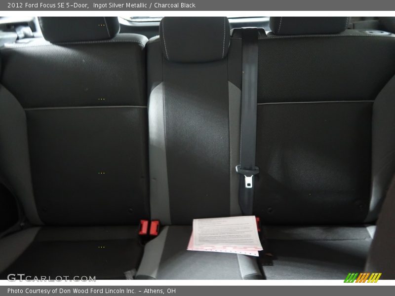Ingot Silver Metallic / Charcoal Black 2012 Ford Focus SE 5-Door