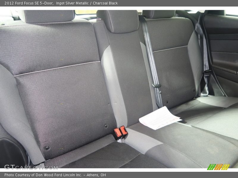Ingot Silver Metallic / Charcoal Black 2012 Ford Focus SE 5-Door