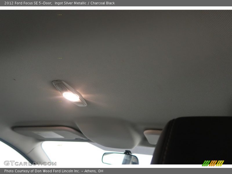 Ingot Silver Metallic / Charcoal Black 2012 Ford Focus SE 5-Door