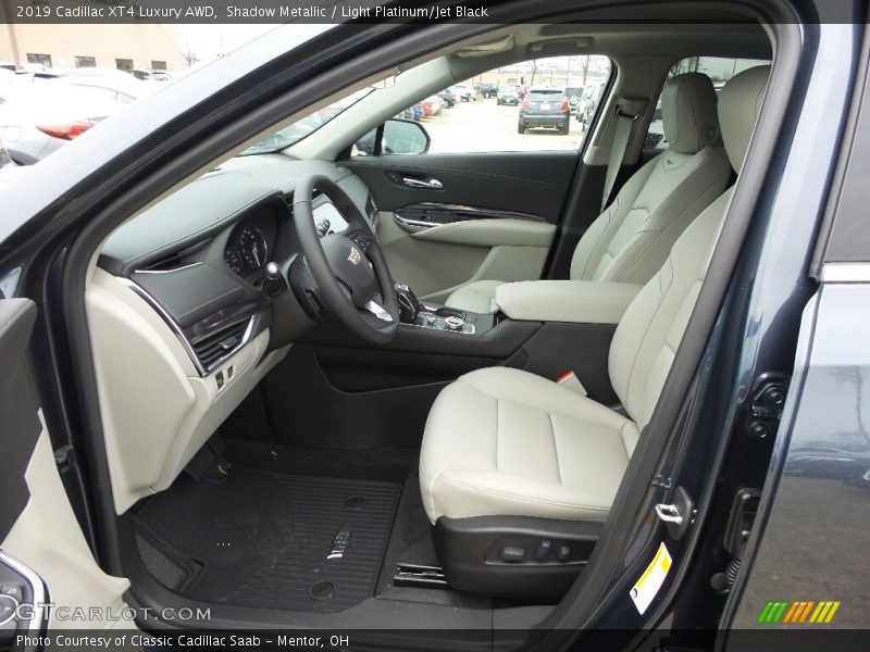 Front Seat of 2019 XT4 Luxury AWD
