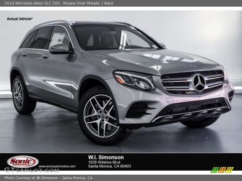 Mojave Silver Metallic / Black 2019 Mercedes-Benz GLC 300