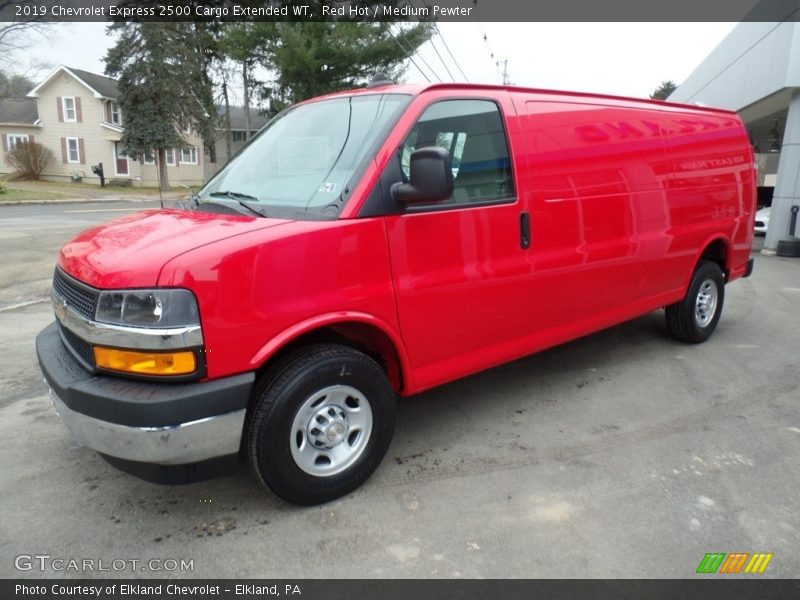 Front 3/4 View of 2019 Express 2500 Cargo Extended WT