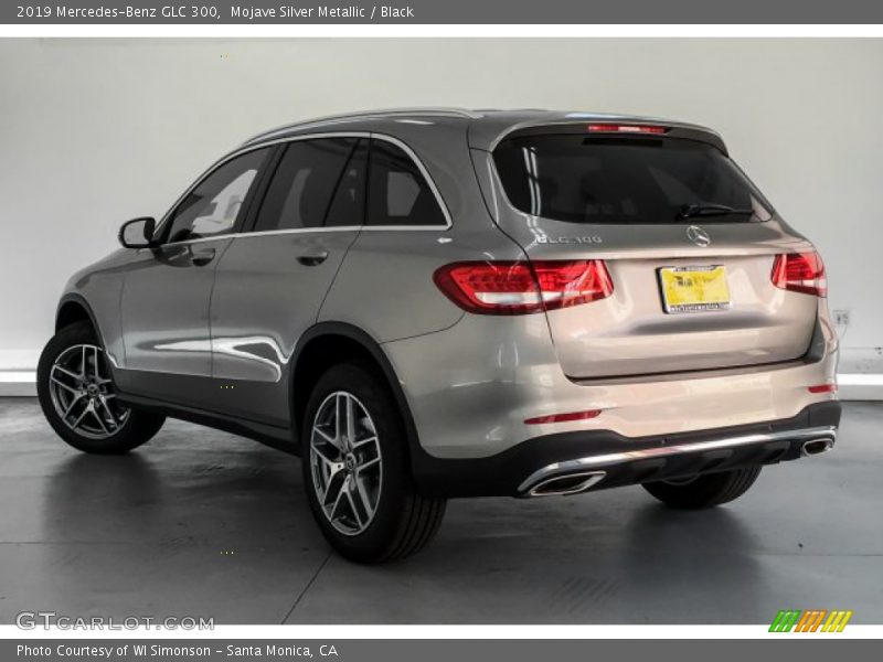 Mojave Silver Metallic / Black 2019 Mercedes-Benz GLC 300