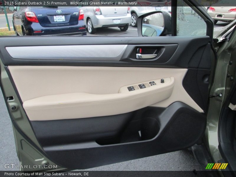 Wilderness Green Metallic / Warm Ivory 2016 Subaru Outback 2.5i Premium