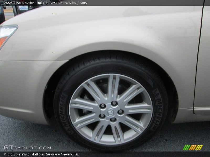 Desert Sand Mica / Ivory 2006 Toyota Avalon Limited