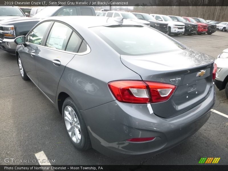 Satin Steel Gray Metallic / Jet Black/­Galvanized 2019 Chevrolet Cruze LT
