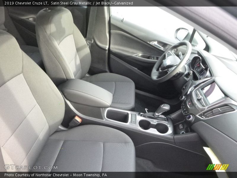 Satin Steel Gray Metallic / Jet Black/­Galvanized 2019 Chevrolet Cruze LT