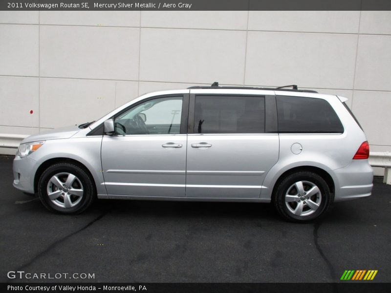 Mercury Silver Metallic / Aero Gray 2011 Volkswagen Routan SE