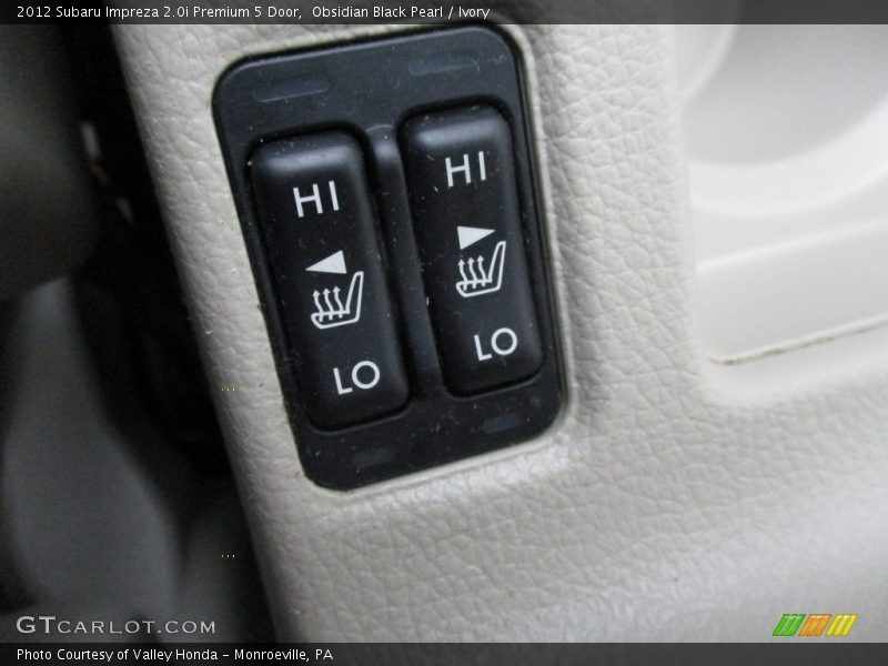 Obsidian Black Pearl / Ivory 2012 Subaru Impreza 2.0i Premium 5 Door