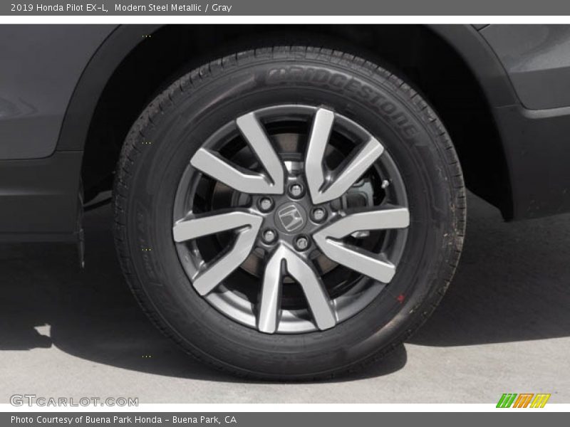 Modern Steel Metallic / Gray 2019 Honda Pilot EX-L