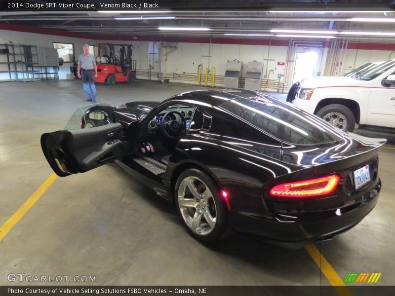 Venom Black / Black 2014 Dodge SRT Viper Coupe