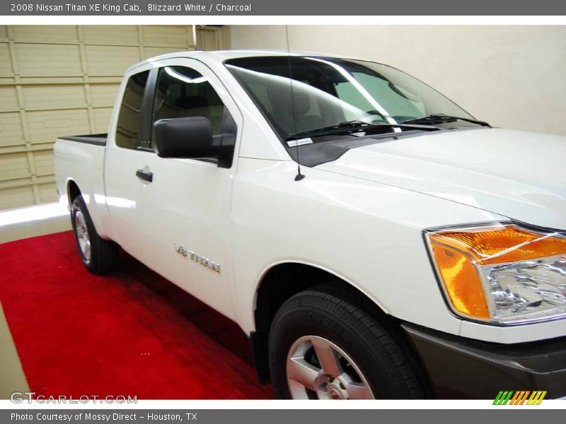 Blizzard White / Charcoal 2008 Nissan Titan XE King Cab