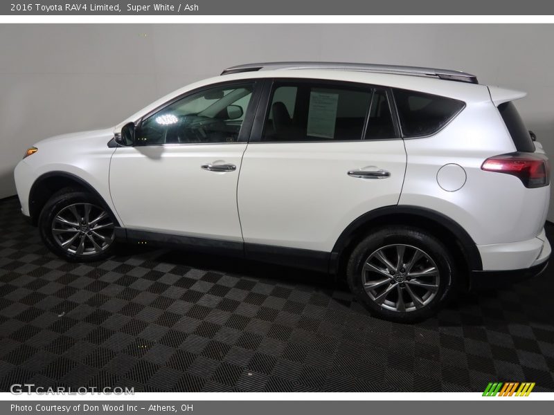 Super White / Ash 2016 Toyota RAV4 Limited