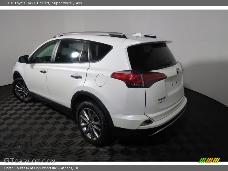 Super White / Ash 2016 Toyota RAV4 Limited