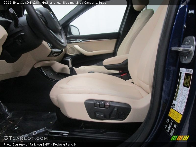 Mediterranean Blue metallic / Canberra Beige 2016 BMW X1 xDrive28i