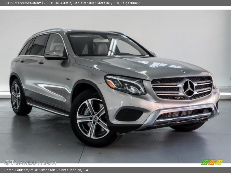 Mojave Silver Metallic / Silk Beige/Black 2019 Mercedes-Benz GLC 350e 4Matic