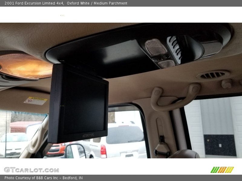Oxford White / Medium Parchment 2001 Ford Excursion Limited 4x4