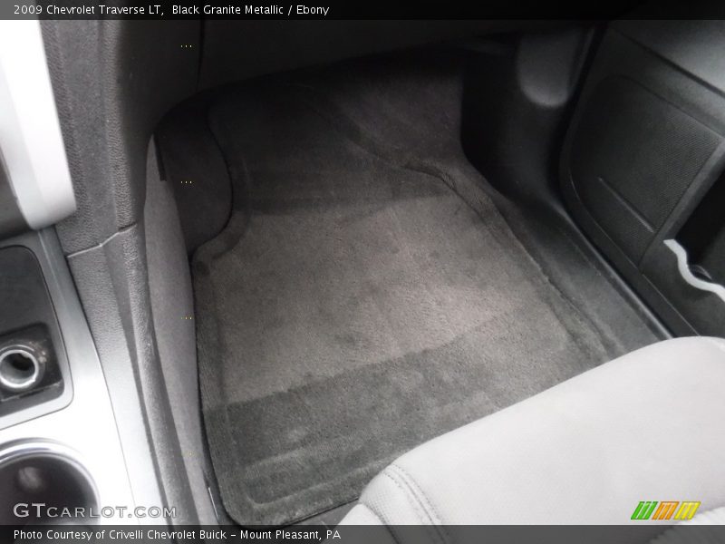 Black Granite Metallic / Ebony 2009 Chevrolet Traverse LT