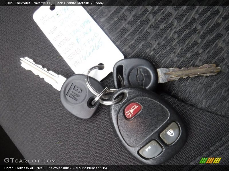 Black Granite Metallic / Ebony 2009 Chevrolet Traverse LT