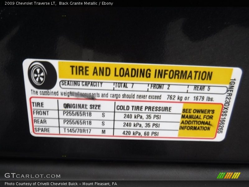 Black Granite Metallic / Ebony 2009 Chevrolet Traverse LT