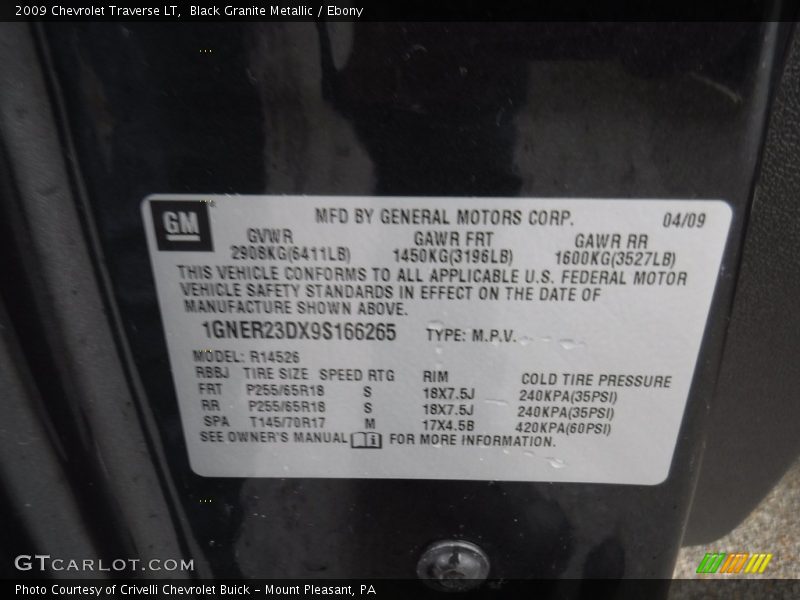 Black Granite Metallic / Ebony 2009 Chevrolet Traverse LT