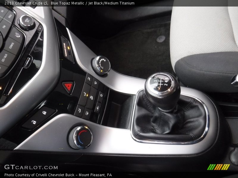 Blue Topaz Metallic / Jet Black/Medium Titanium 2013 Chevrolet Cruze LS