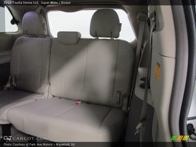 Super White / Bisque 2013 Toyota Sienna XLE
